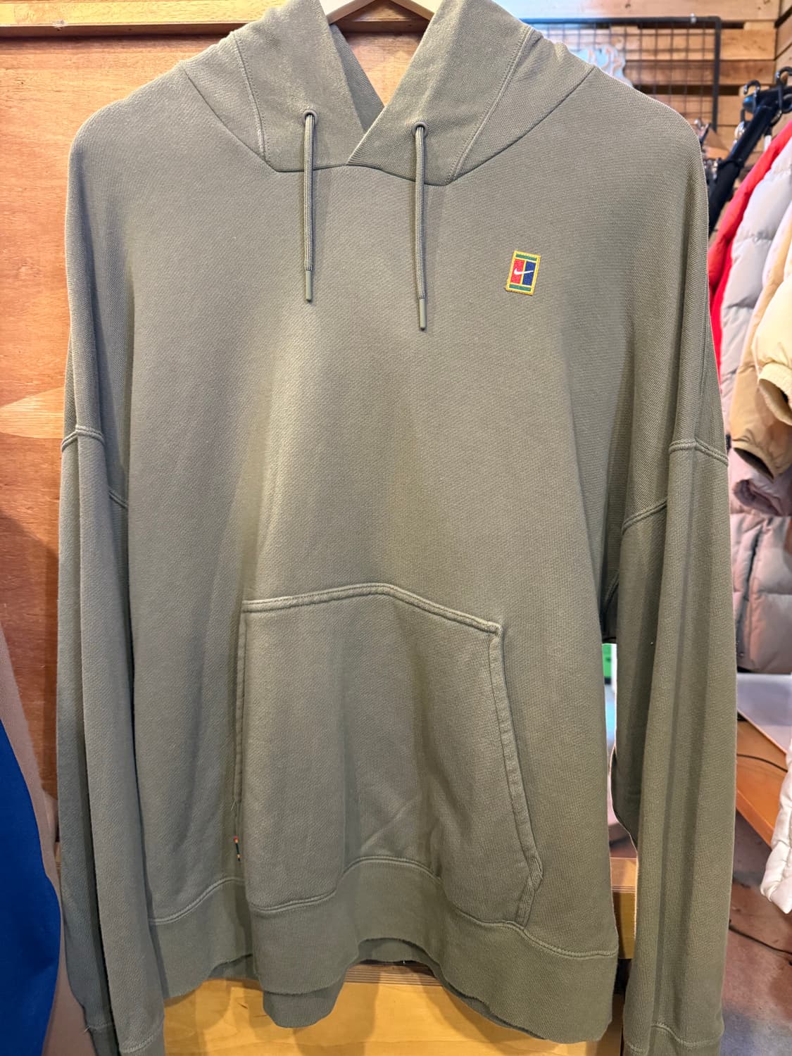 나이키 코트 로고 카키 후드티 상품이미지1