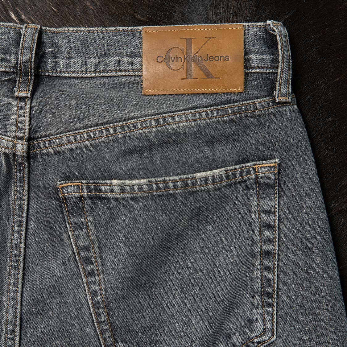[33] 캘빈클라인 배기핏 루즈스트레이트 블랙 스모크 데님팬츠 그레이  상품이미지6