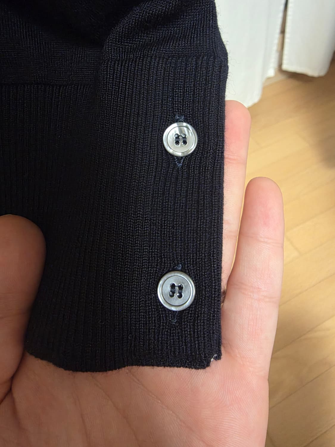 [ 25 / 5size ] 톰브라운 메리노울 사선완장 가디건 네이비 상품이미지4