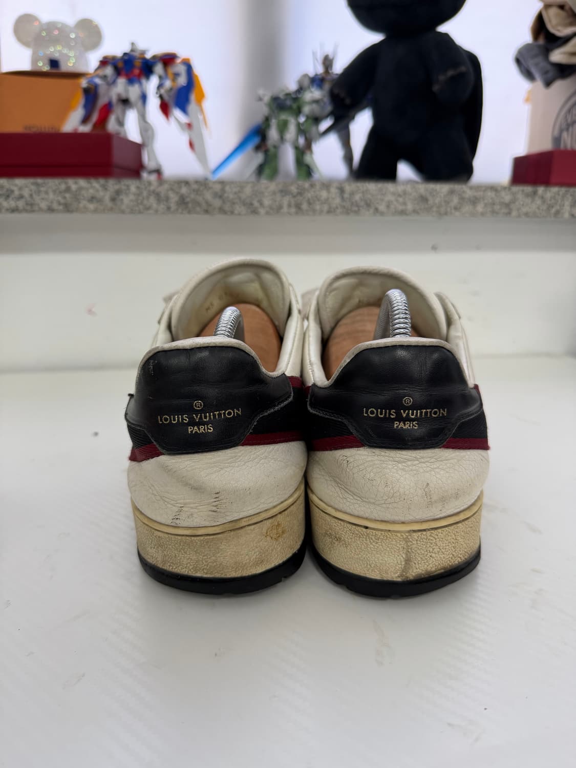 정품) 루이비통 남성 화이트 스니커즈 8(270) 상품이미지6