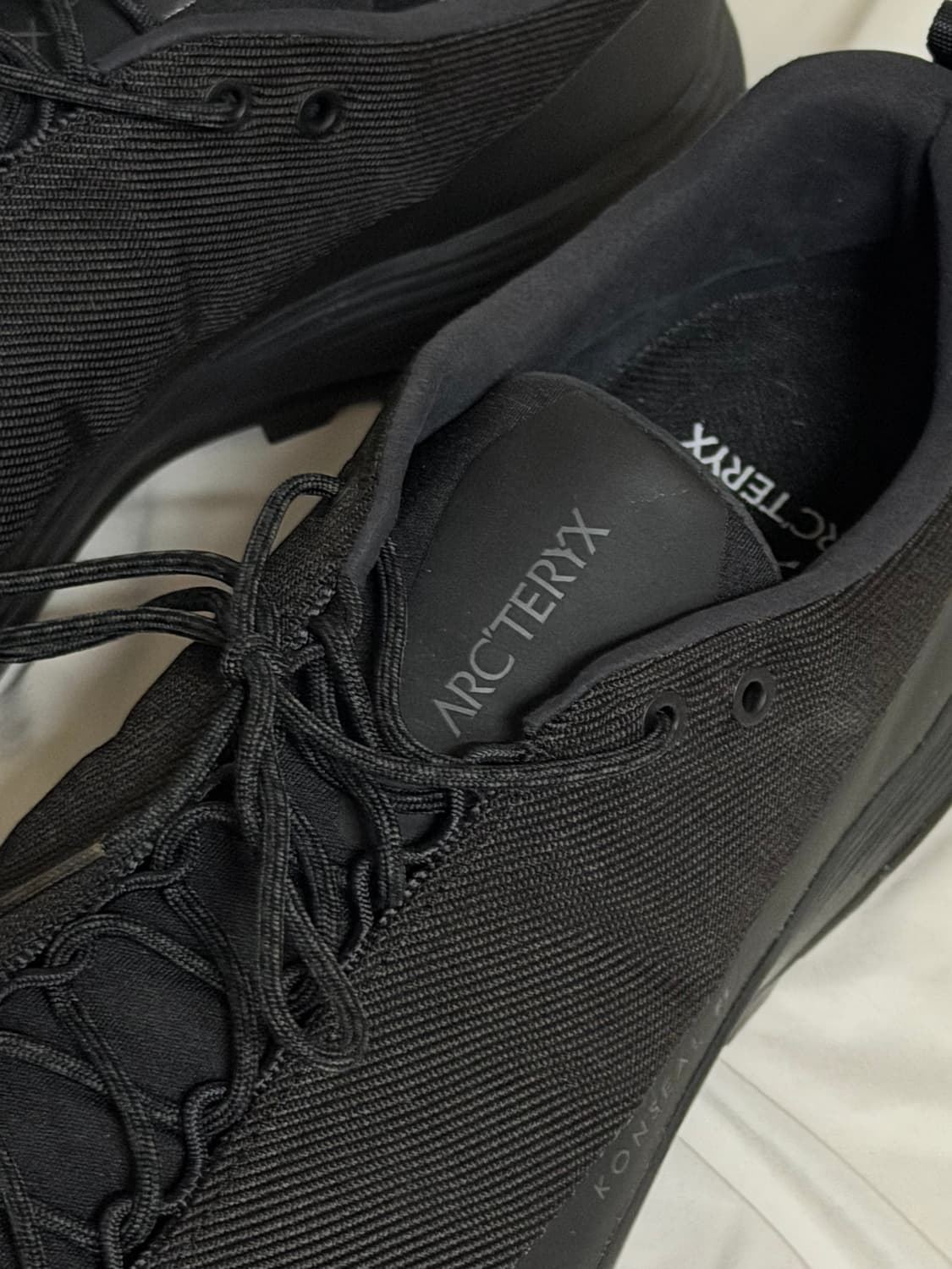 아크테릭스 컨실 FL2 고어텍스 스니커즈 상품이미지4