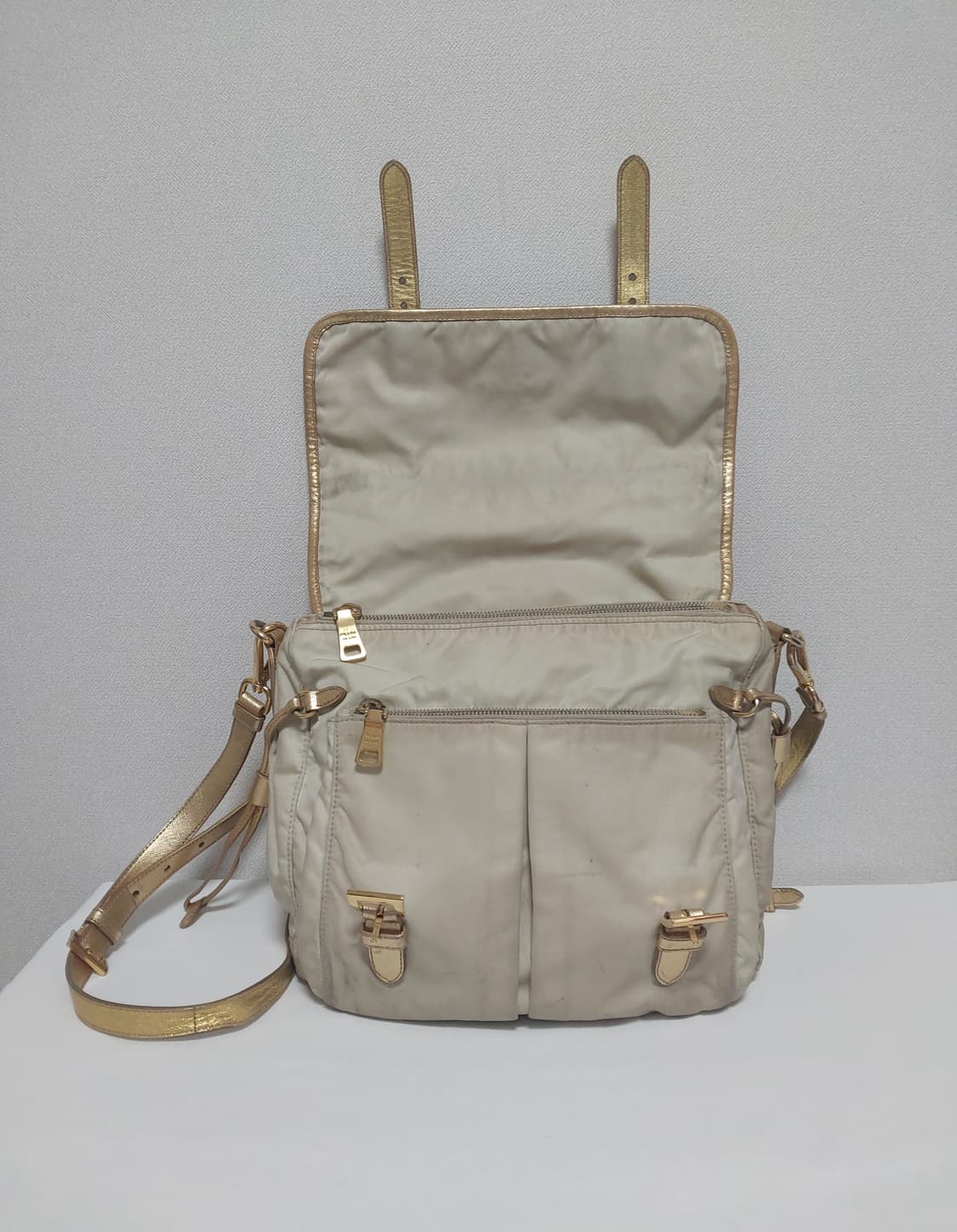 [정품] 프라다 빈티지 나일론 크로스바디 메신저백 상품이미지7