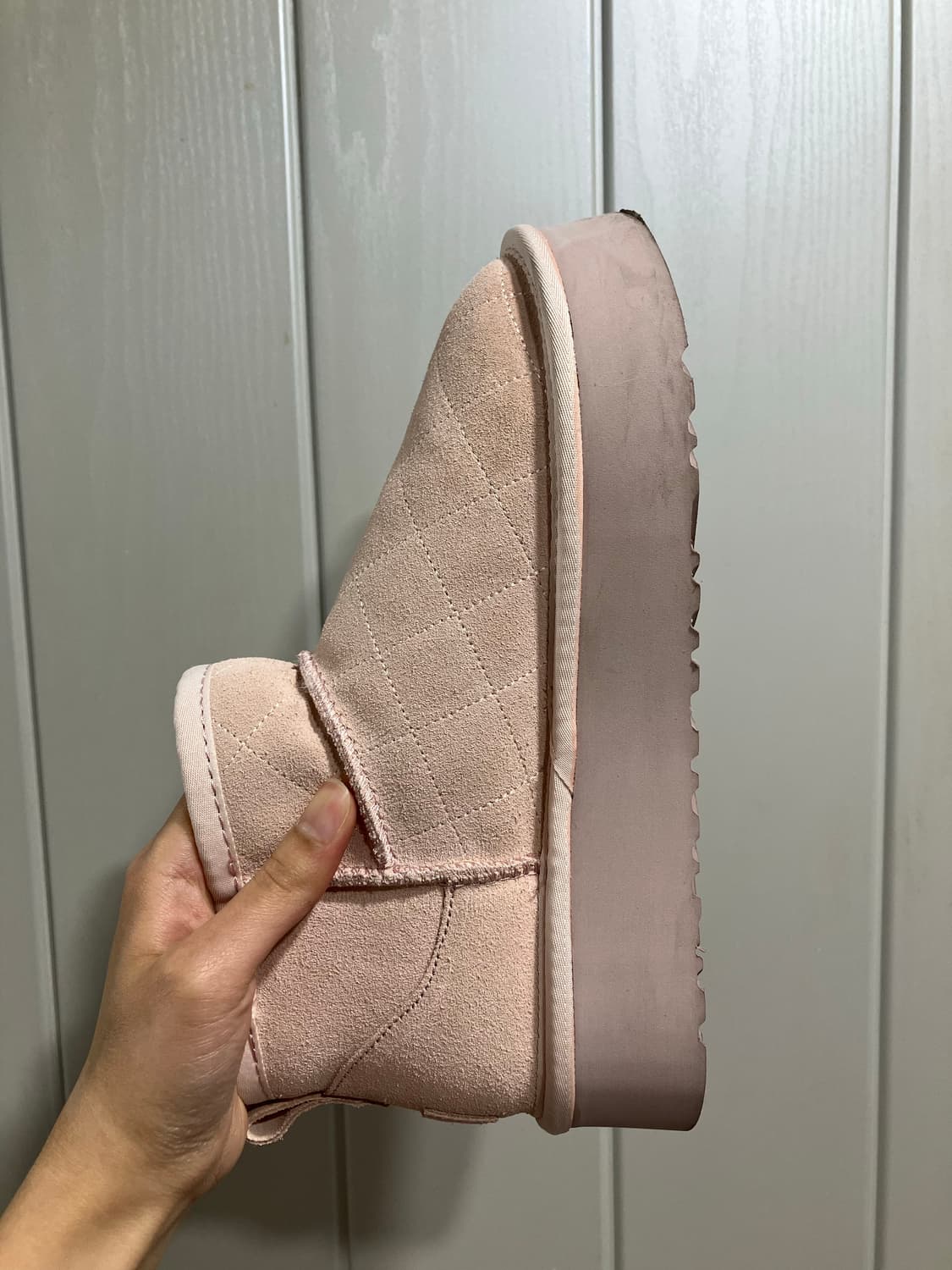 클리시어 슈가 크러쉬 퀼티드 퍼 어그 부츠 상품이미지3