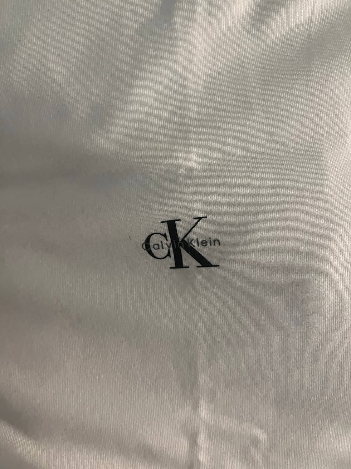 새상품 정품 캘빈클라인 ck 반팔티 M 상품이미지2