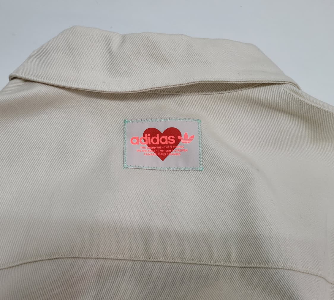 아디다스 22SS 오리지널 유니섹스 발렌타인데이 자켓 / M 오버핏
 상품이미지5