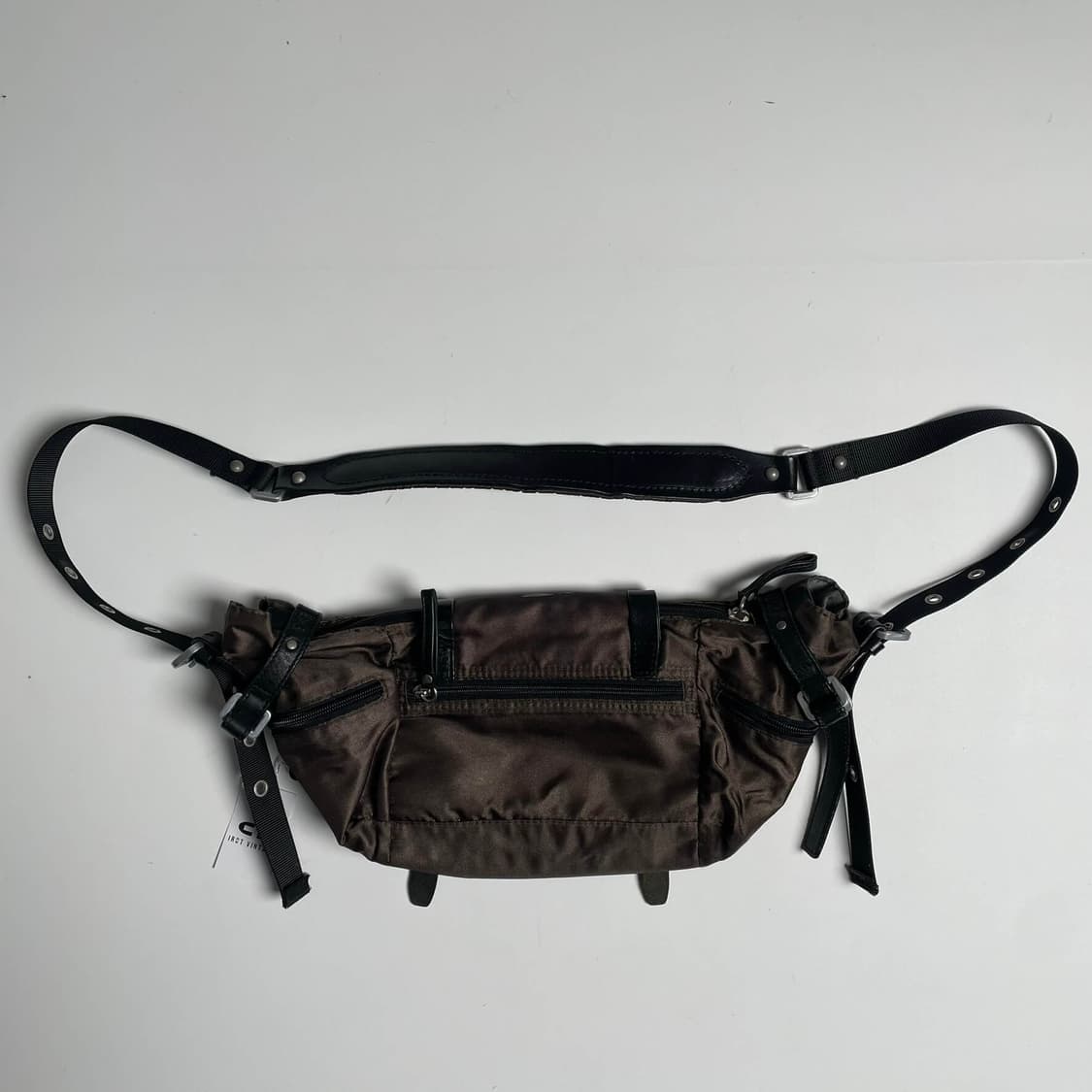 Tough jeansmith 크로스 패턴 크로스백 상품이미지8