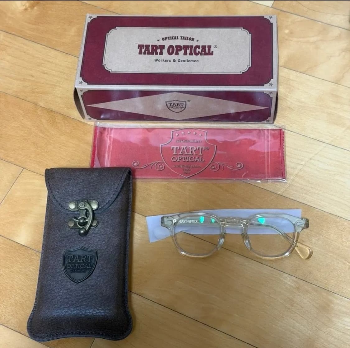 타르트옵티컬 아넬 헤리티지 투명 46사이즈 상품이미지1