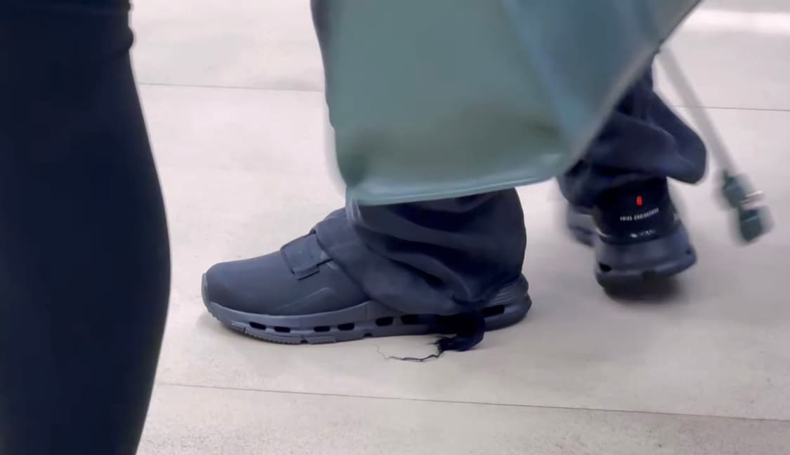 [275] 온러닝 클라우드 노바 폼 2 블랙 / 강겨울님 착용 상품이미지5