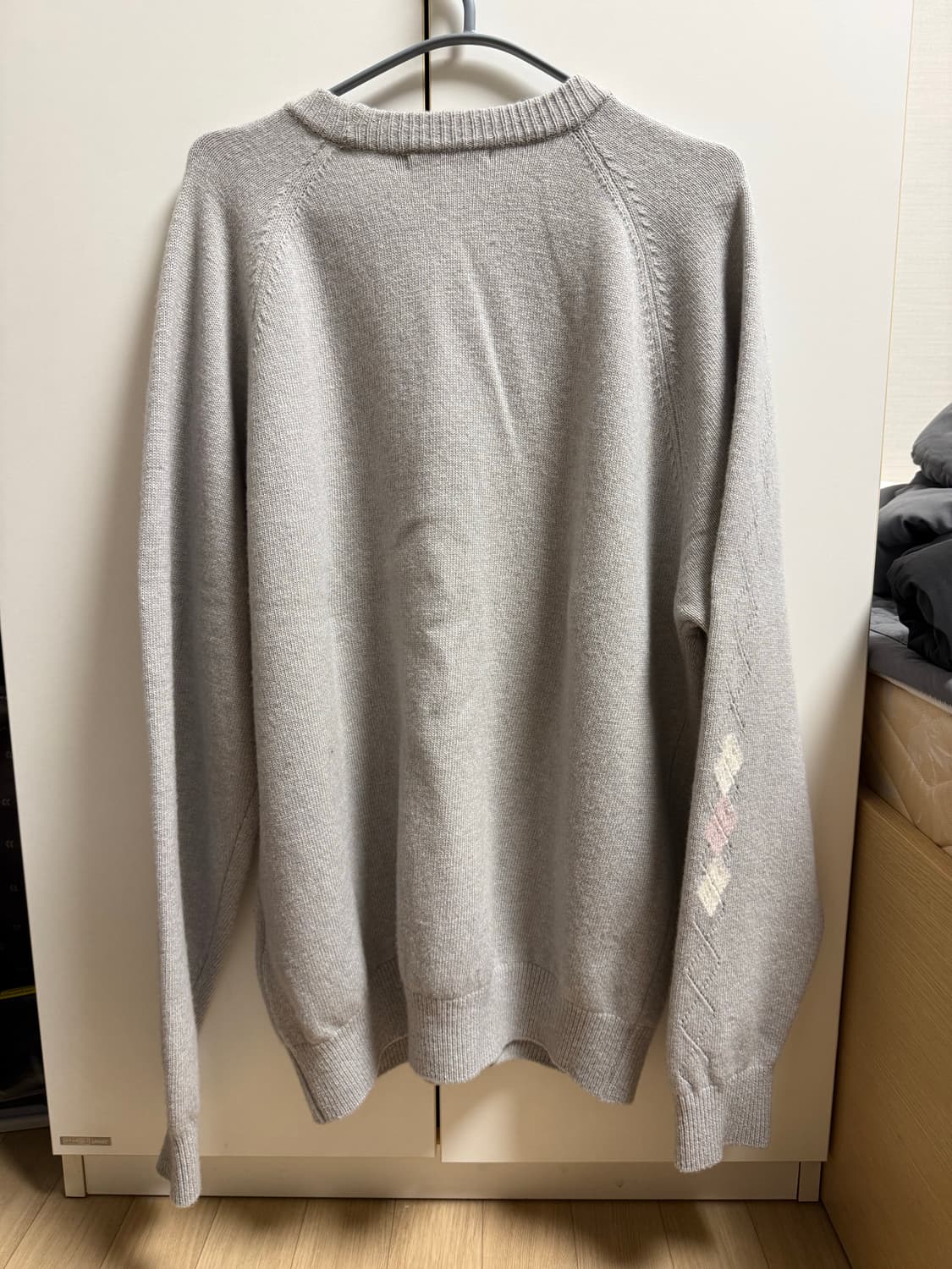 [4] 해칭룸 아가일 가디건 그레이 상품이미지3