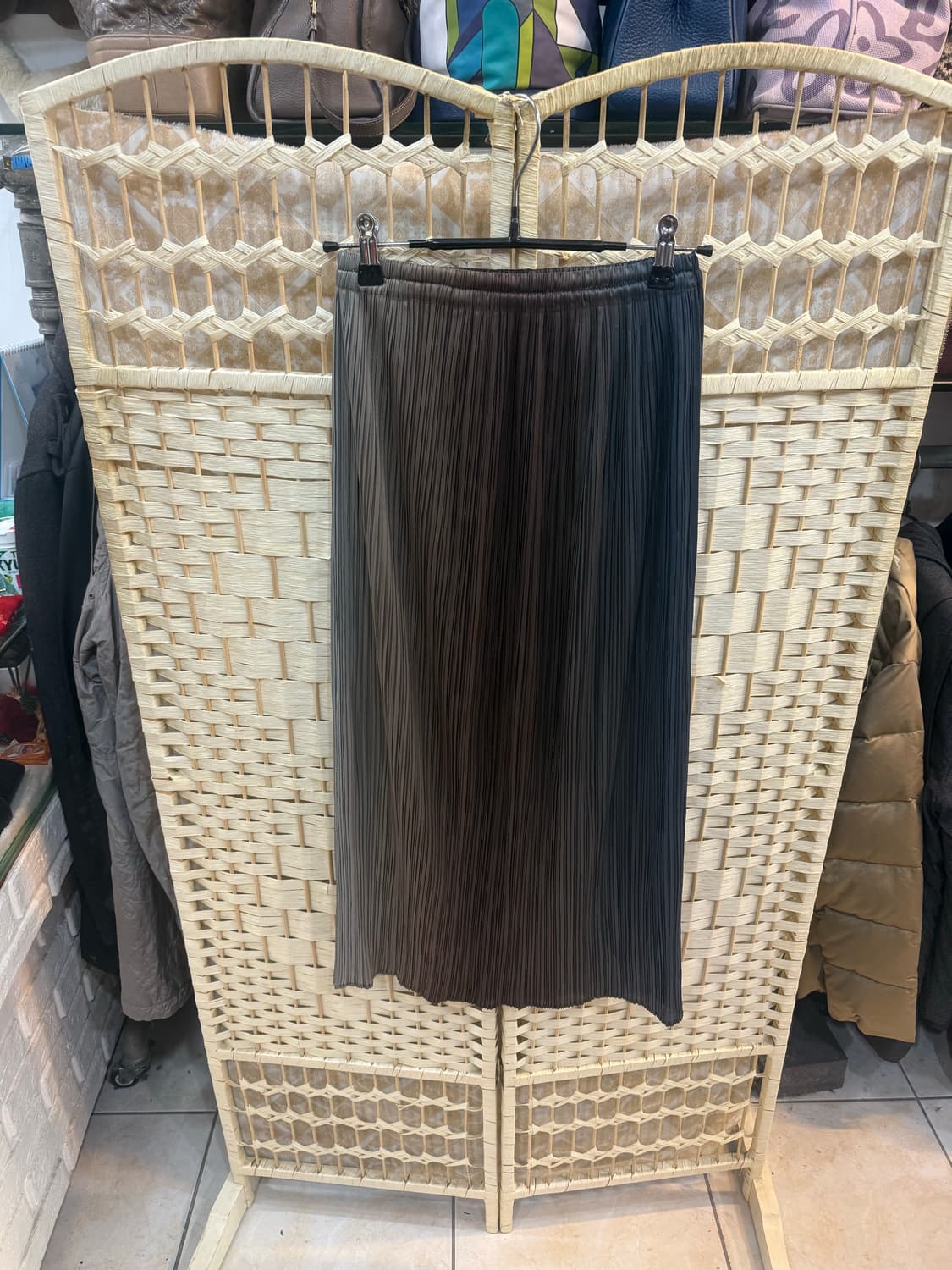 1/28-30 정품 플리츠플리즈 롱 스커트 팝니다 상품이미지4