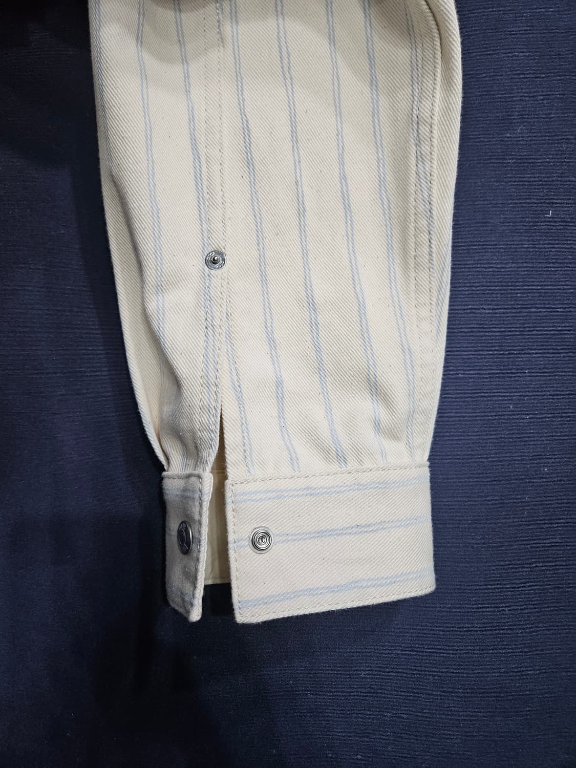 디올 옴므 스트라이프 남성 50 데님 셔츠자켓  상품이미지5