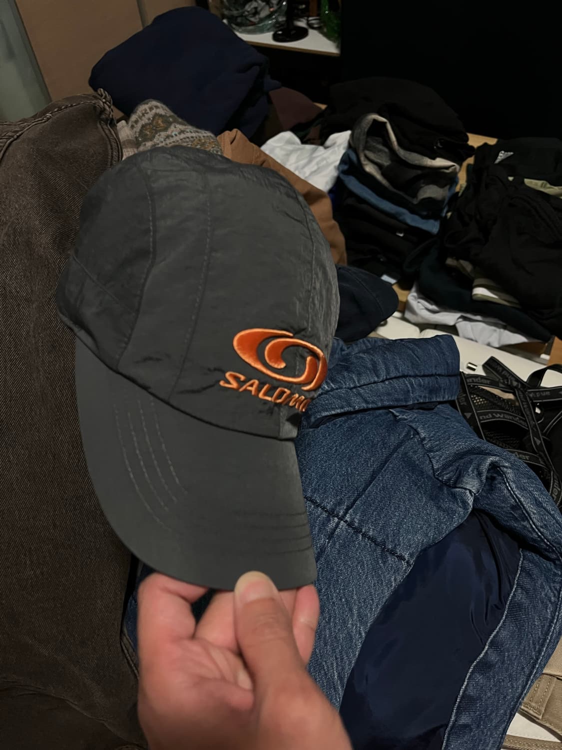 살로몬 링크 캠프 캡 차콜 극미중고 팝니다 상품이미지3