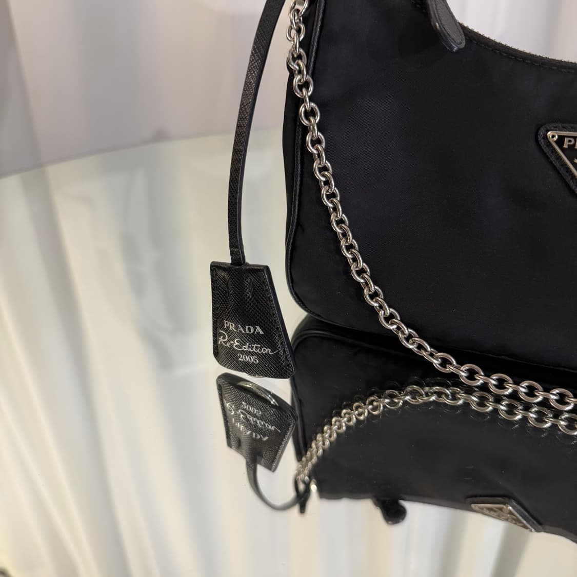 프라다 리나일론 2005 리에디션 테수토 호보백 상품이미지3