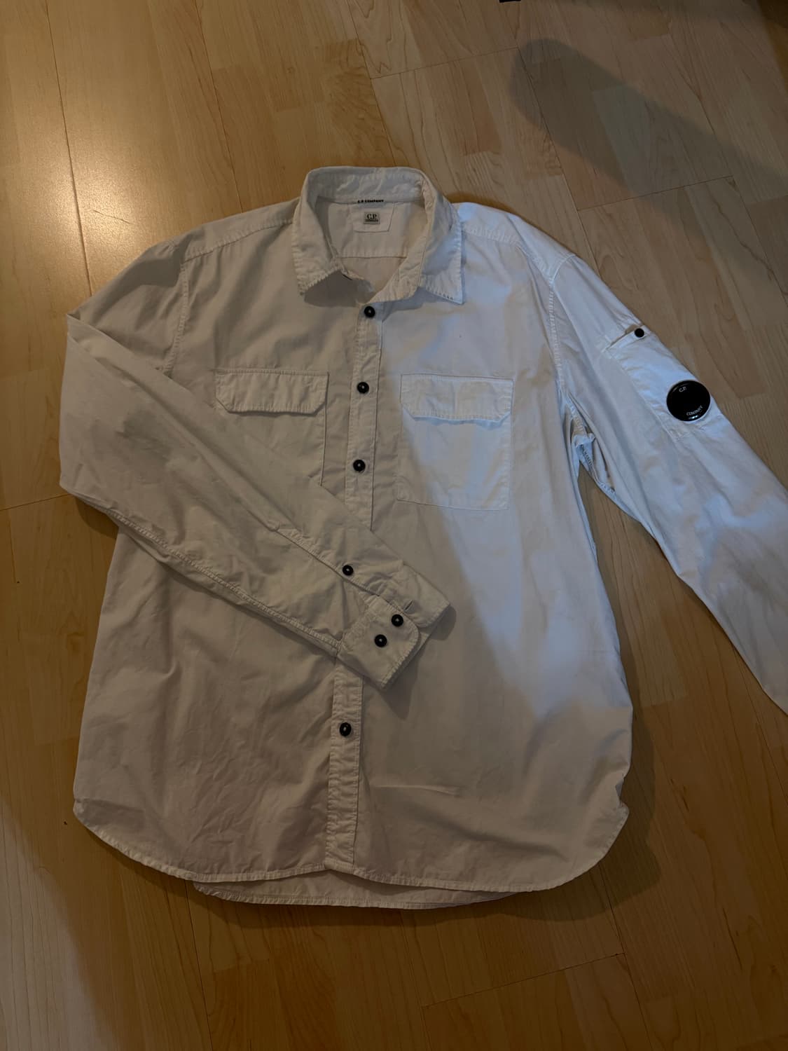 CP 컴퍼니 셔츠 상품이미지1