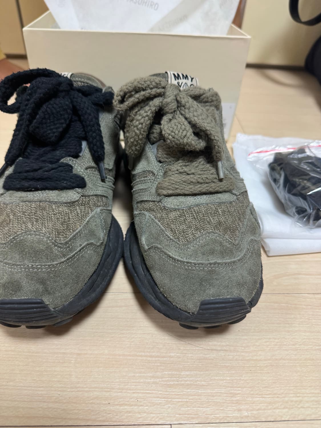 MMY메종 미하라 야스히로 올리브카키 265 상품이미지1