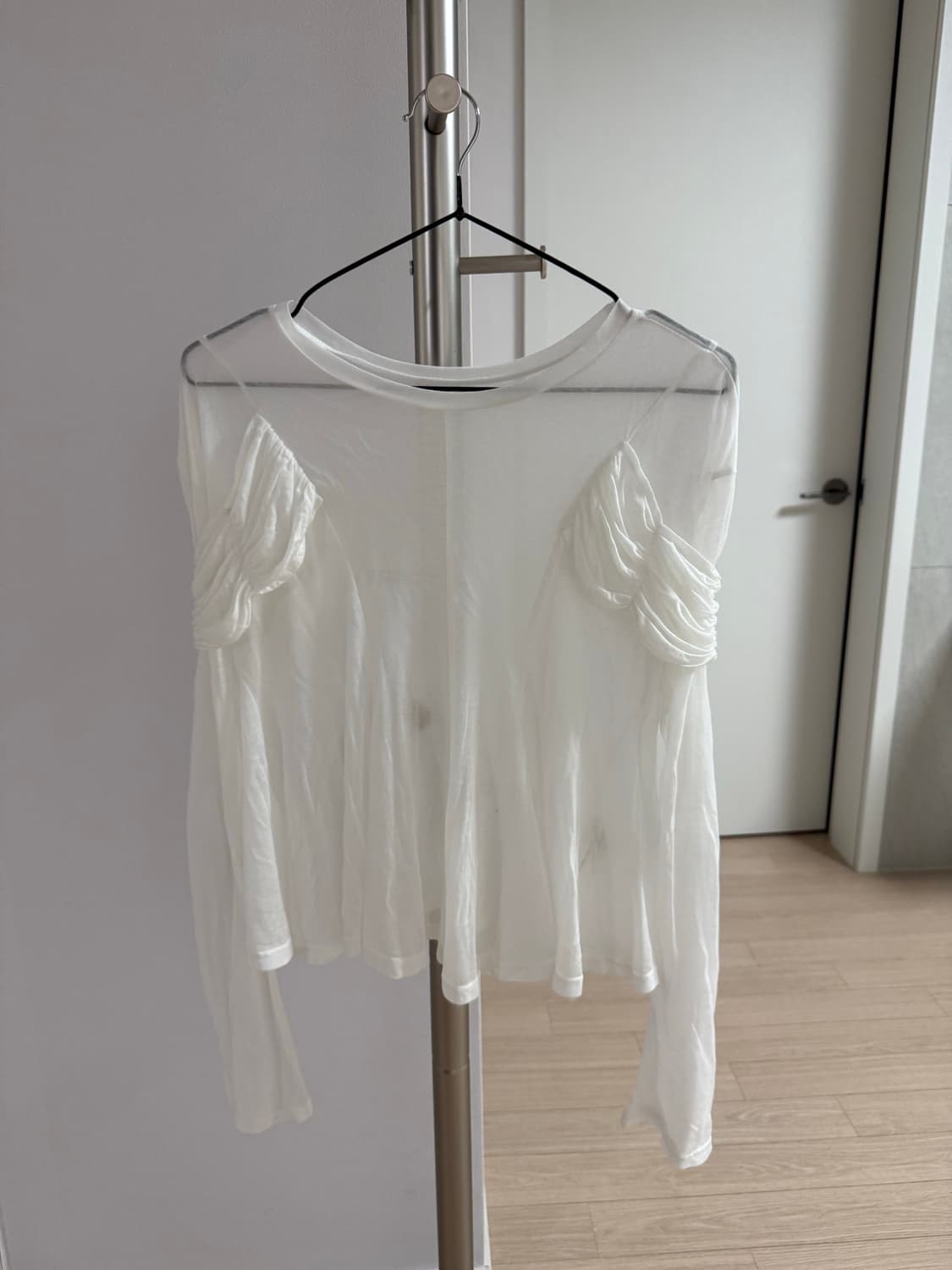 울리카상투스 커튼탑 화이트  상품이미지5