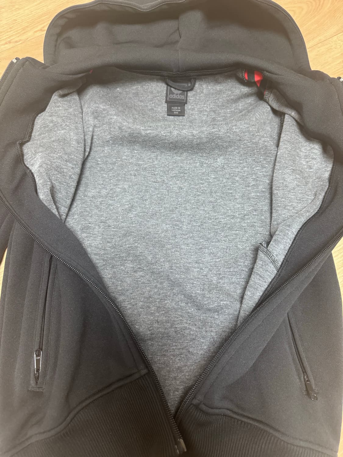 아디다스 유로파 후드집업 검/빨 상품이미지4