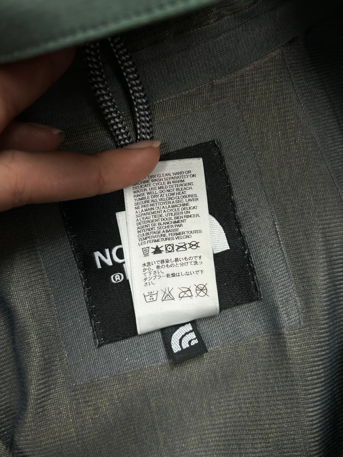 노스페이스 고어텍스 딥카키 바람막이 S 상품이미지6