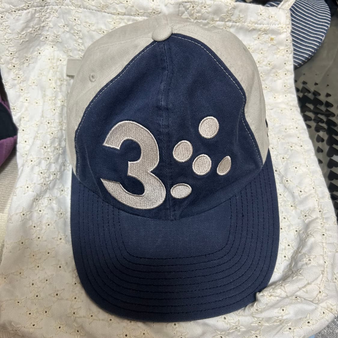 더콜디스트모먼트 3 캡 L 상품이미지3