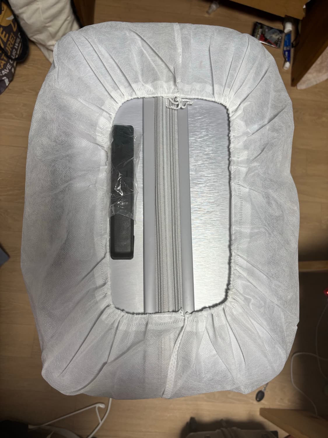 내셔널지오그래픽 하바나 캐리어 28형 실버 새상품 상품이미지2