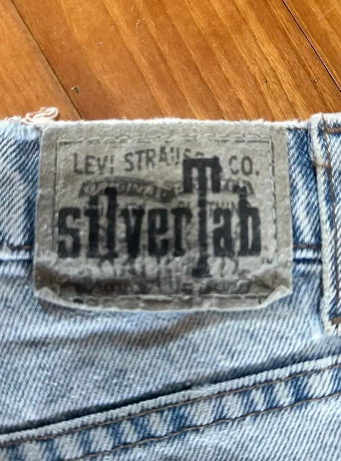 실버탭 배기핏 데님 숏팬츠 상품이미지3