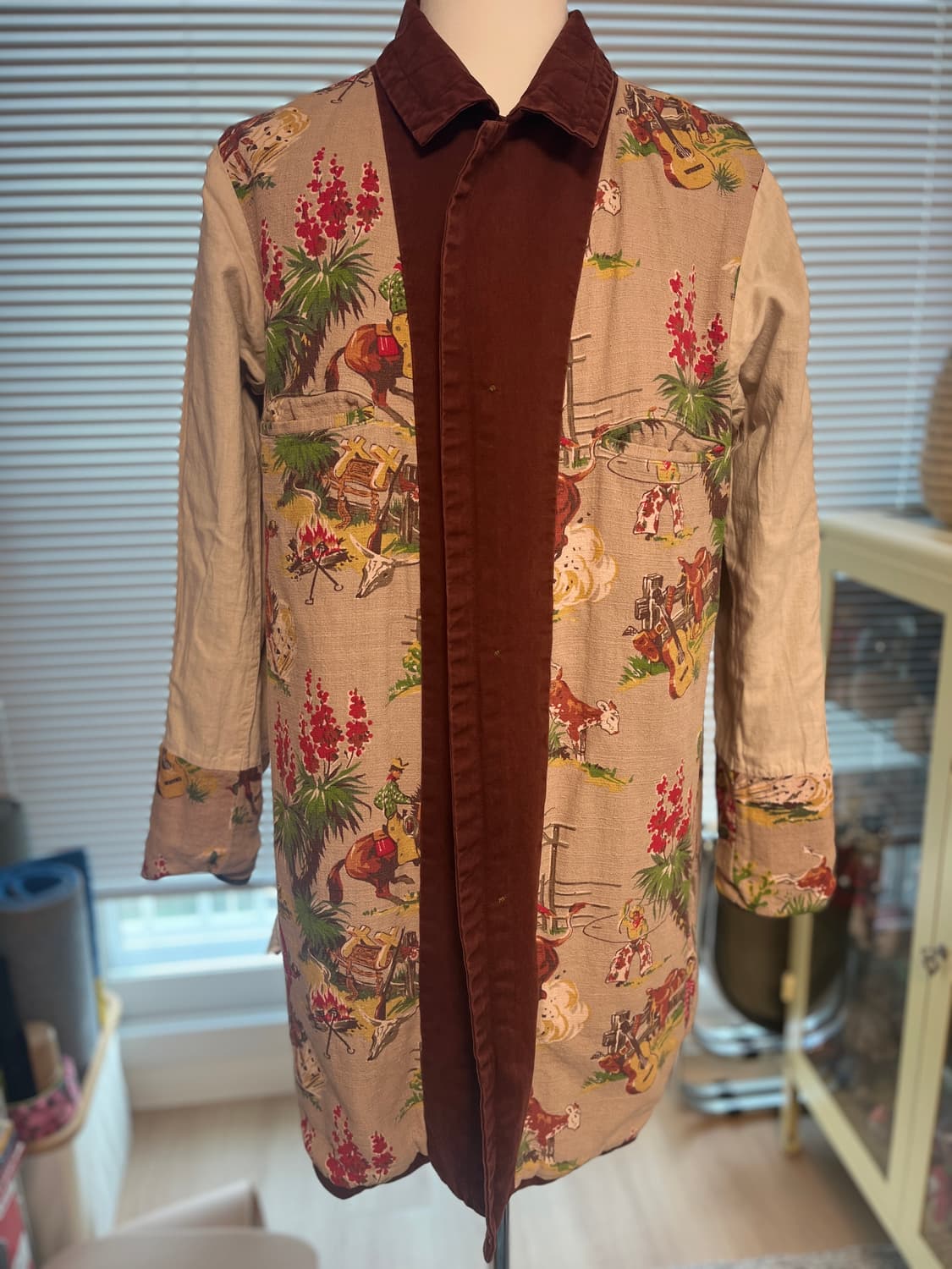 VISVIM 비즈빔 MIES 버건디 코트 3 상품이미지4