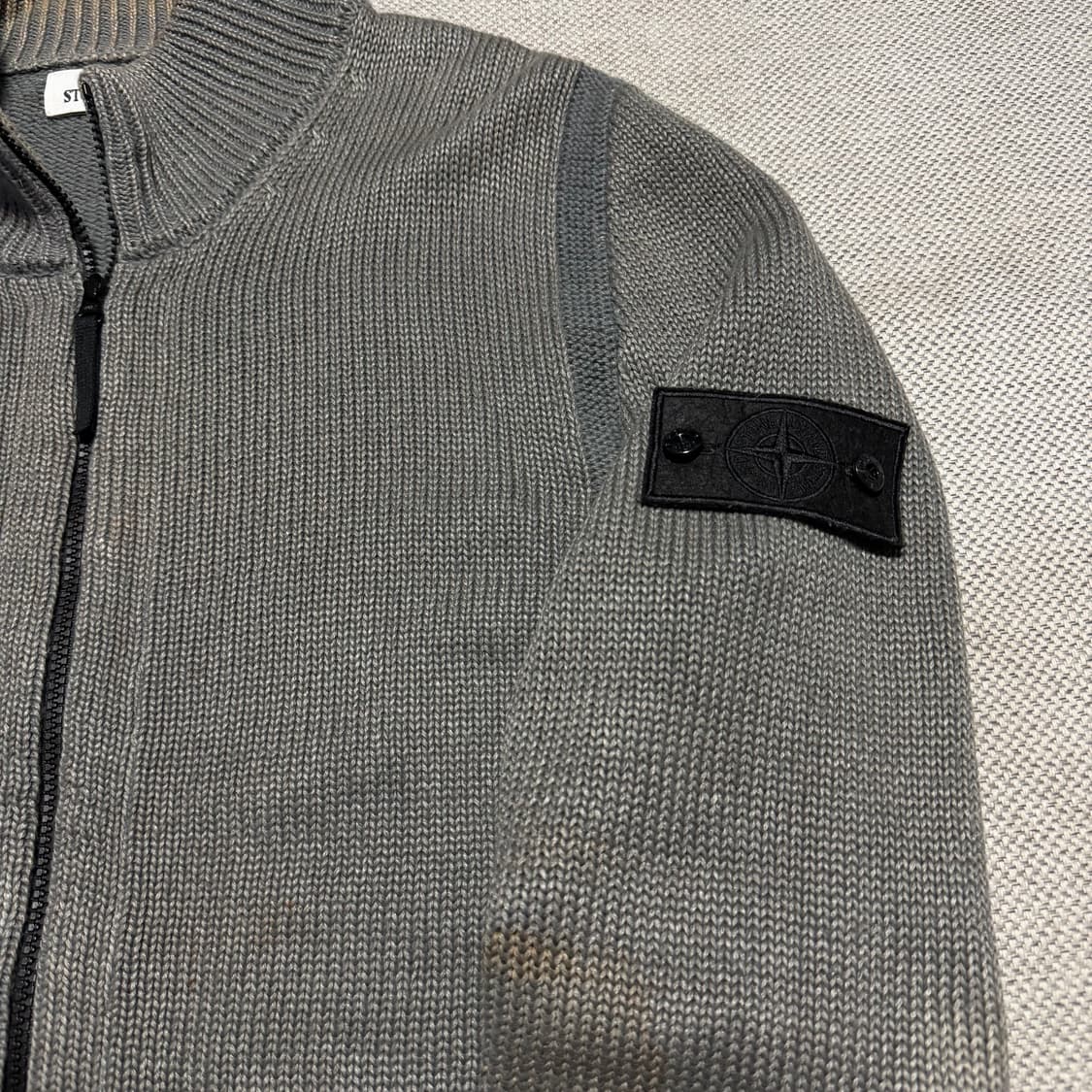 스톤아일랜드 블랙와팬 니트 집업 (정품) 상품이미지2