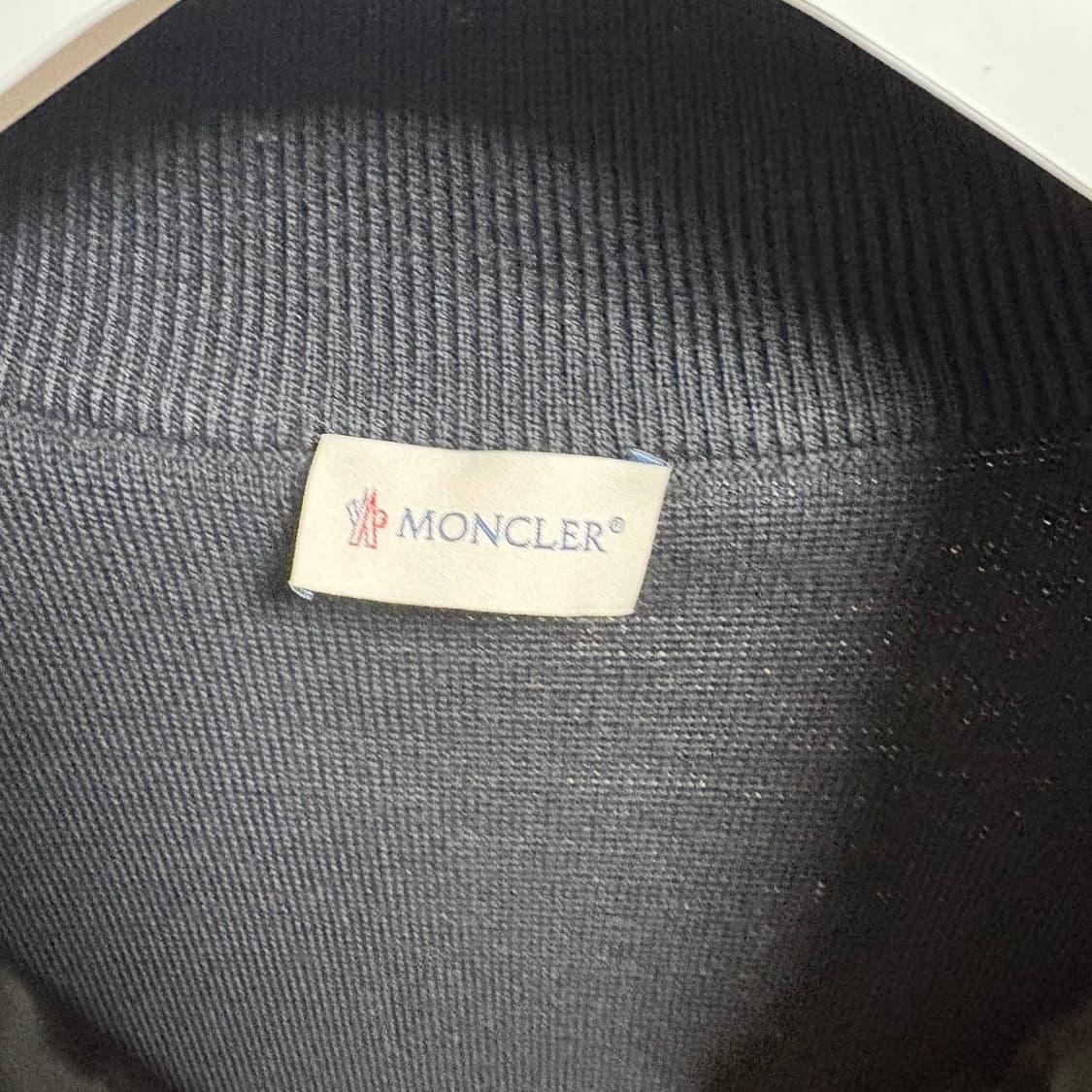[XL] 25FW 몽클레어 김현우 니트패딩 블랙 상품이미지4