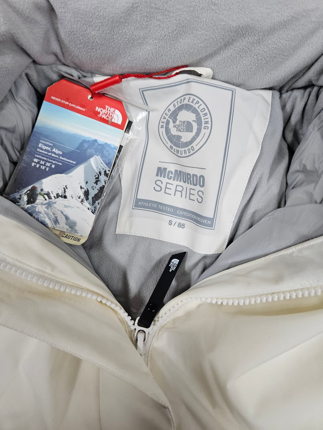 노스페이스 맥머도 리부트 다운 코트 패딩(급처) 상품이미지4