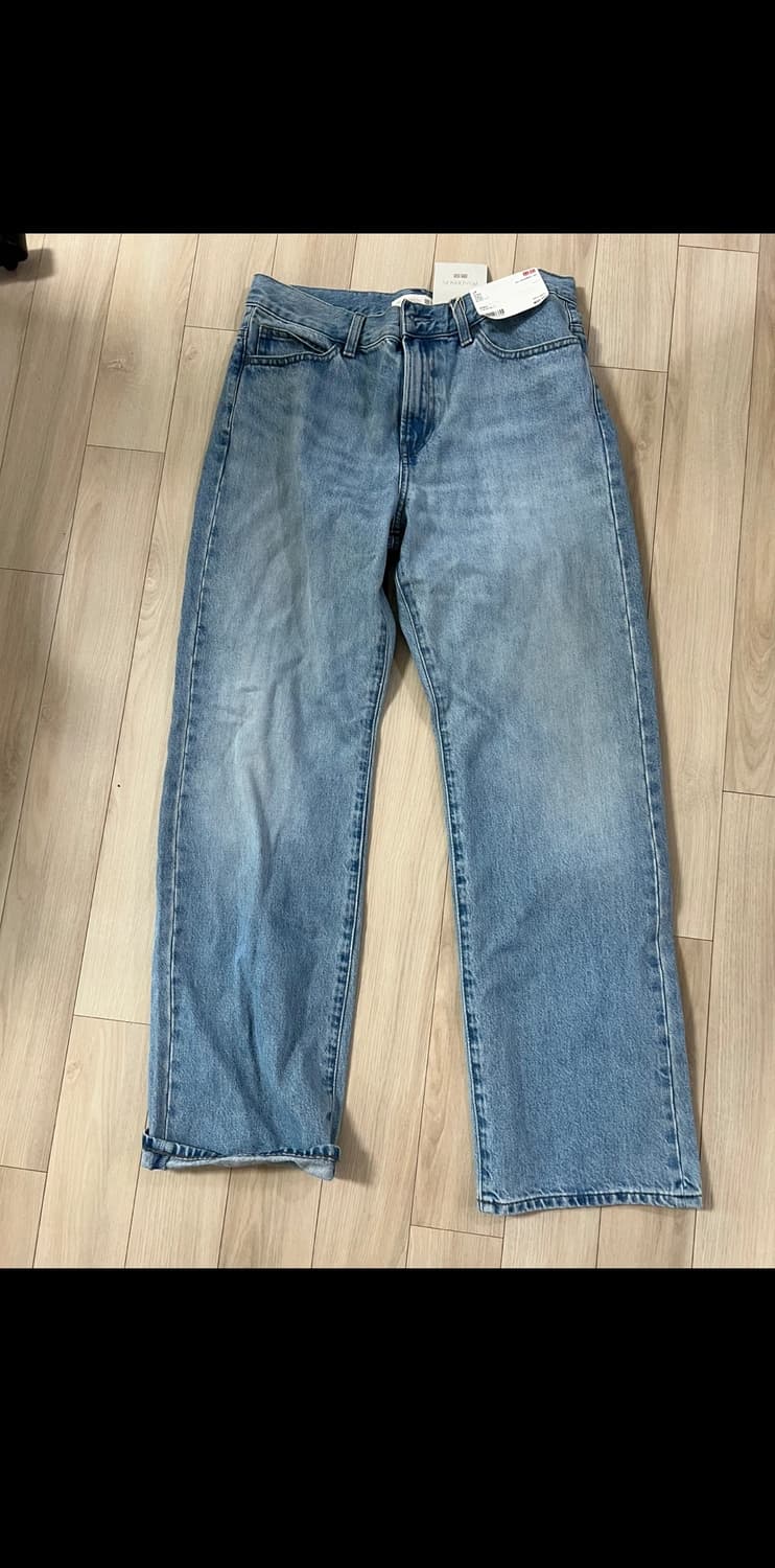 유니클로 JW앤더슨 스트레이트진 상품이미지1