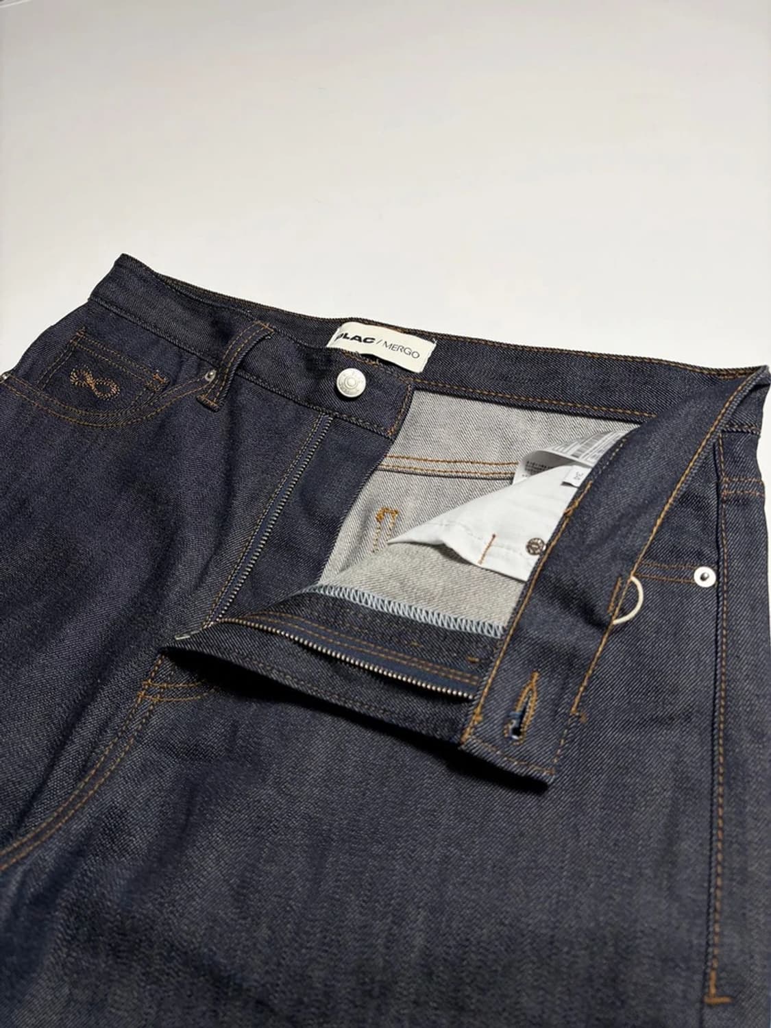 플랙 23FW 워시드 스트레이트 데님 팬츠 R2250 상품이미지3