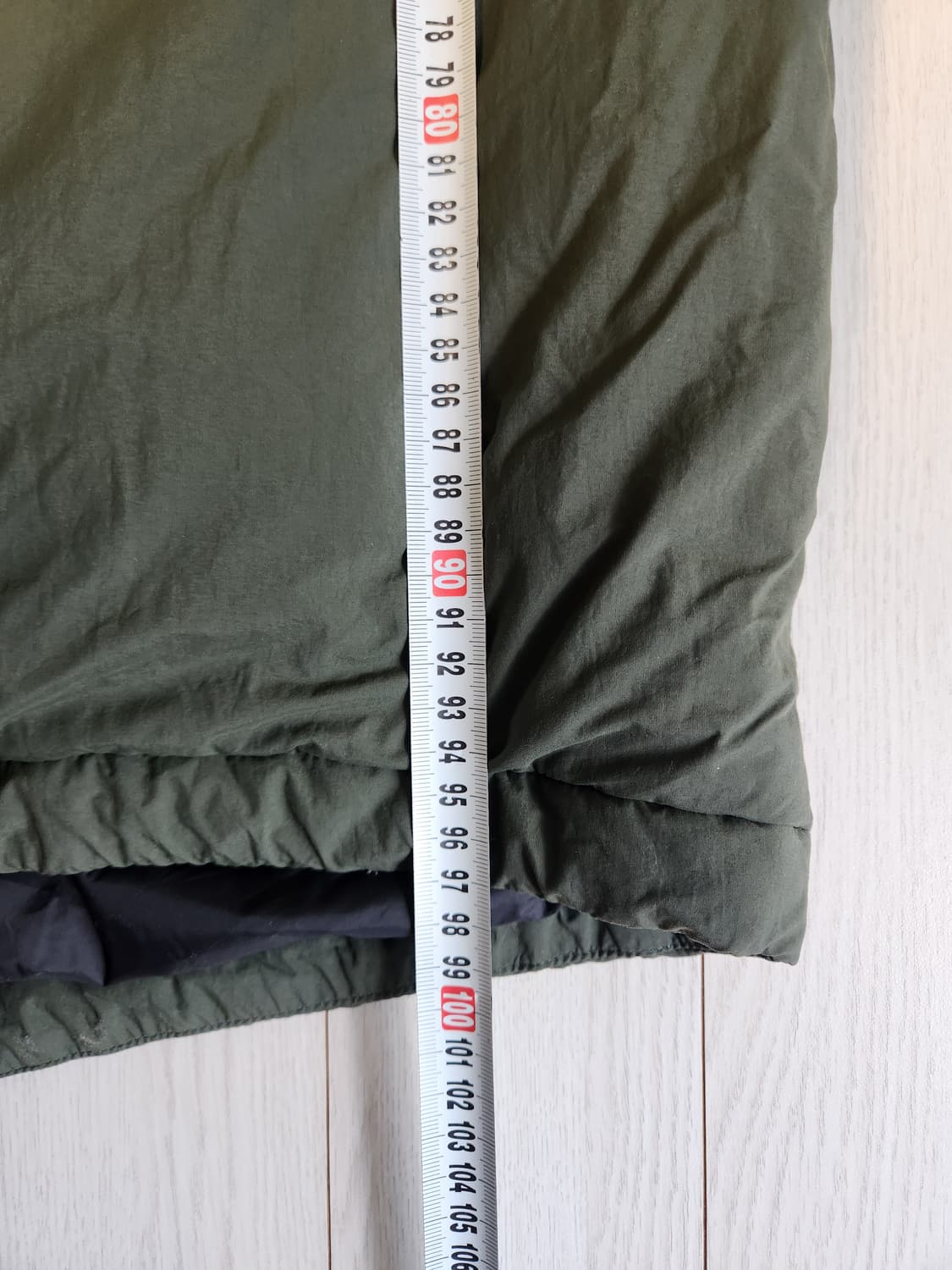 새상품급) 밀레 신슐레이트 카키 롱패딩 야상 점퍼 사이즈105 xl

롱 상품이미지3