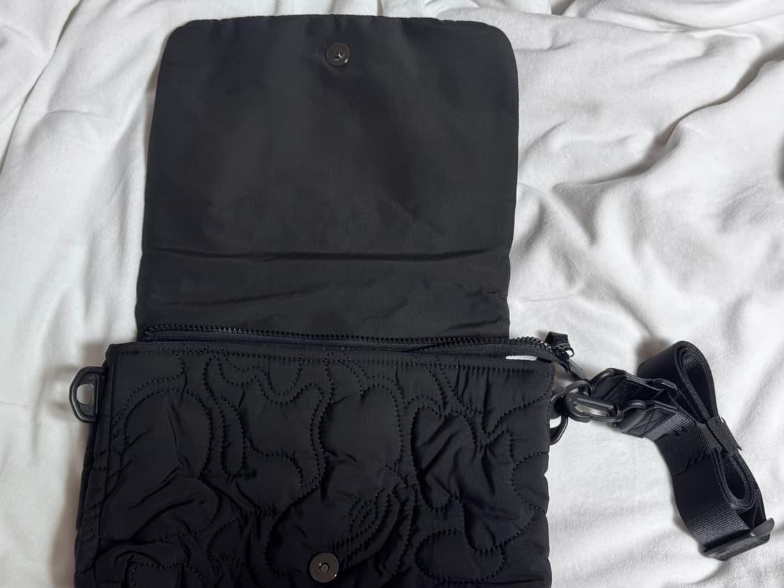 베이프 라인 카모 퀼팅 숄더백 상품이미지2