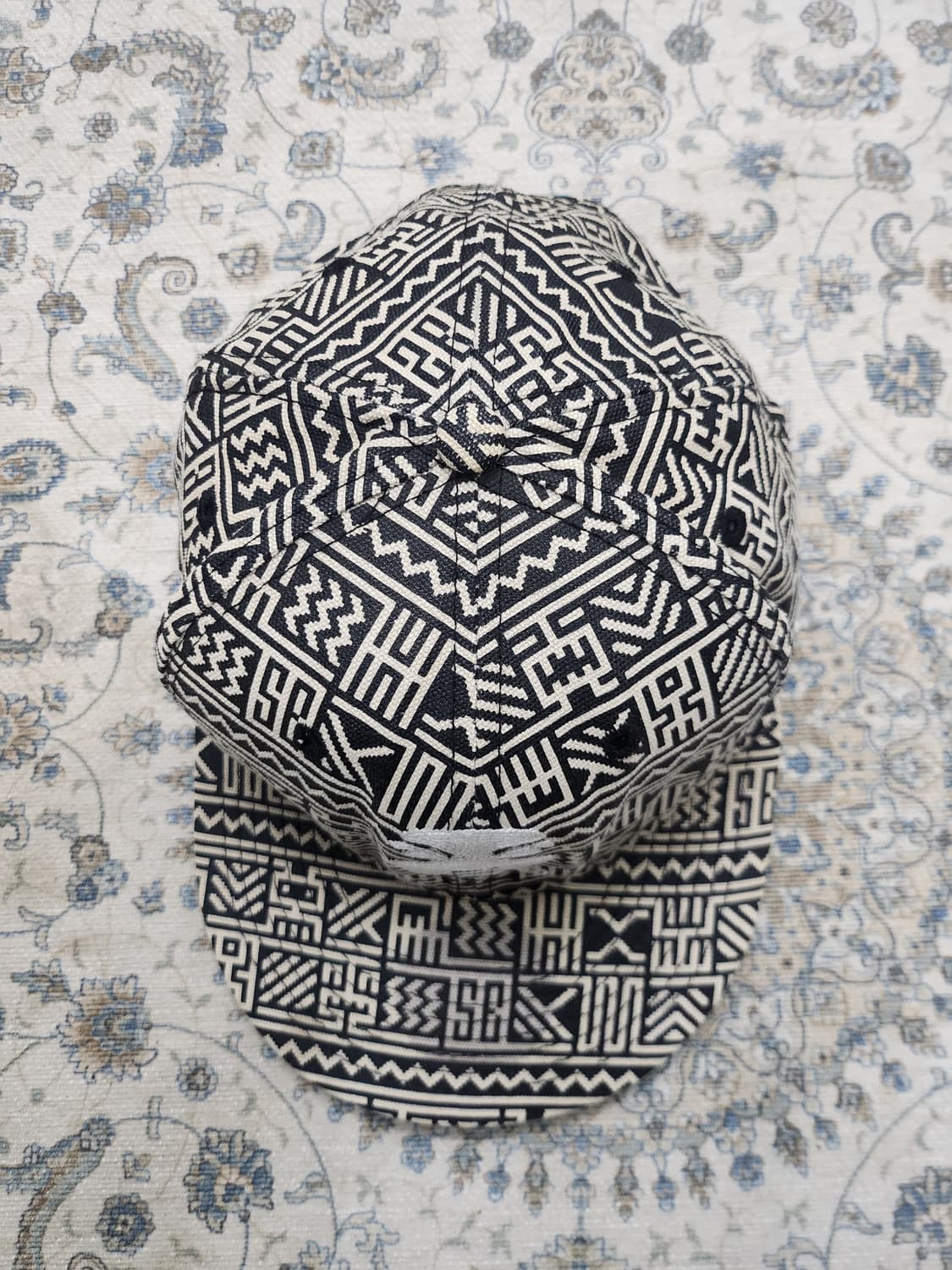 뉴에라 빈티지패턴 슈프림비잉 스냅백 M-L 상품이미지2