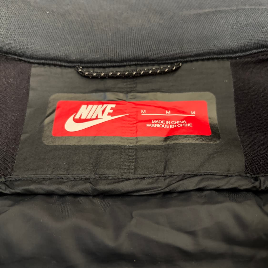 나이키 테크 플리스 에어로로프 경량 패딩 상품이미지3