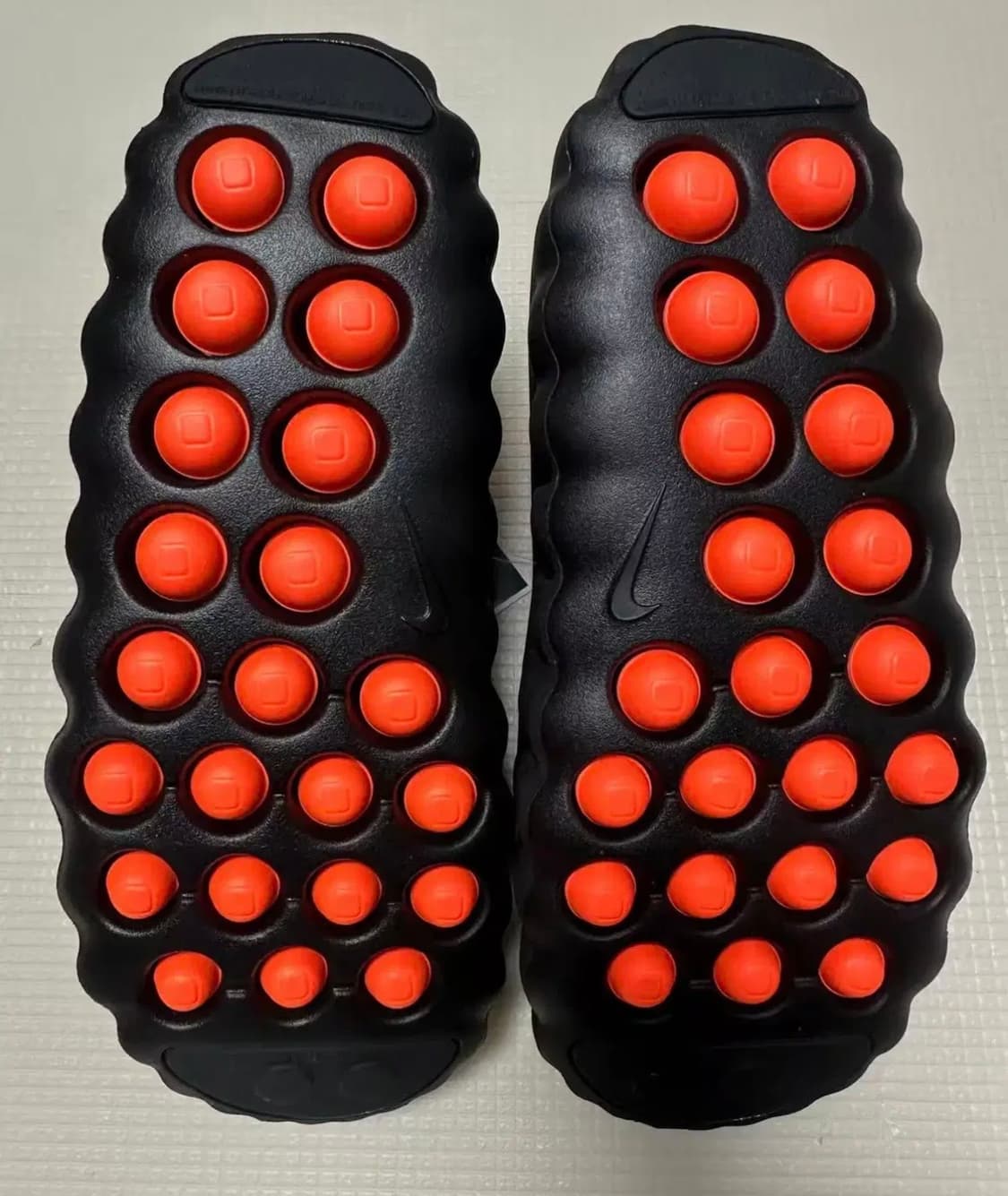 나이키 마인드 001 블랙 270 >>280 교환하실분 새상품입니다 상품이미지1