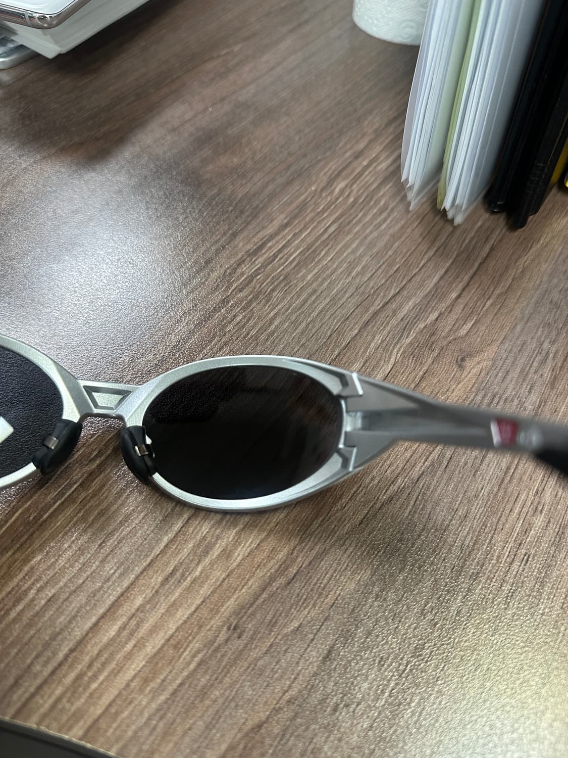 오클리 아이자켓 리덕스 실버 프레임 선글라스 상품이미지2