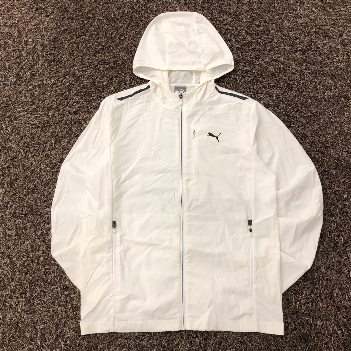 L 푸마 화이트 나일론 후드 바람막이 자켓 상품이미지1