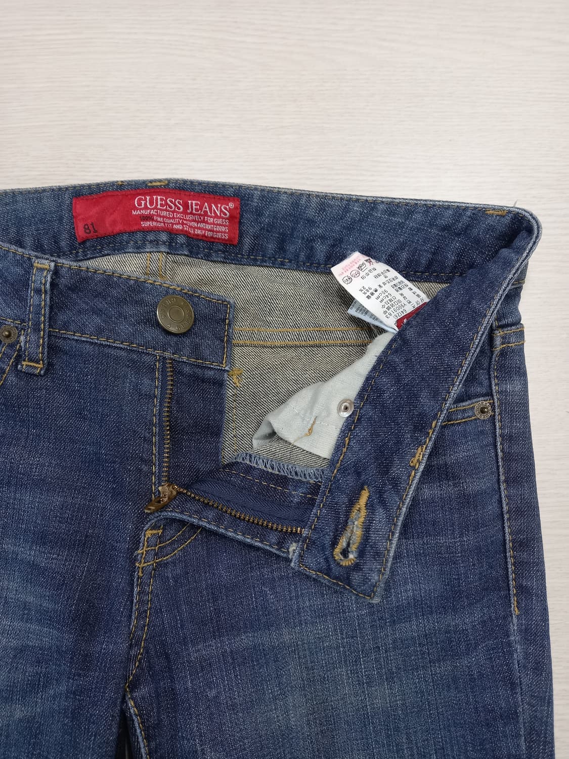 26 GUESS Kor 골반 워싱 스판 슬림일자진 26-610 상품이미지7