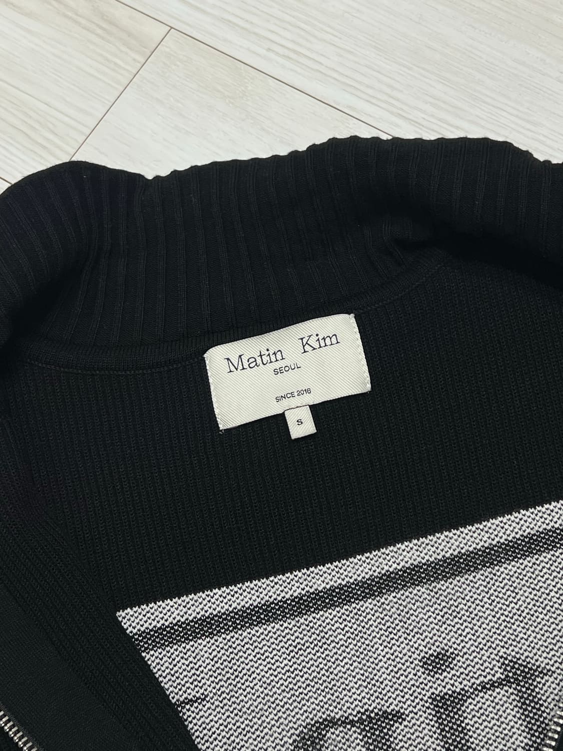 Matin Kim spell point stripe kint best 상품이미지5