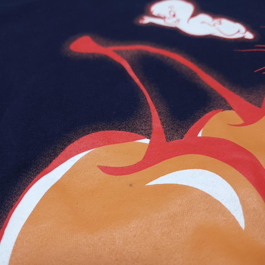 키르시 캐스퍼 빅 체리 네이비 기모 맨투맨 상품이미지2