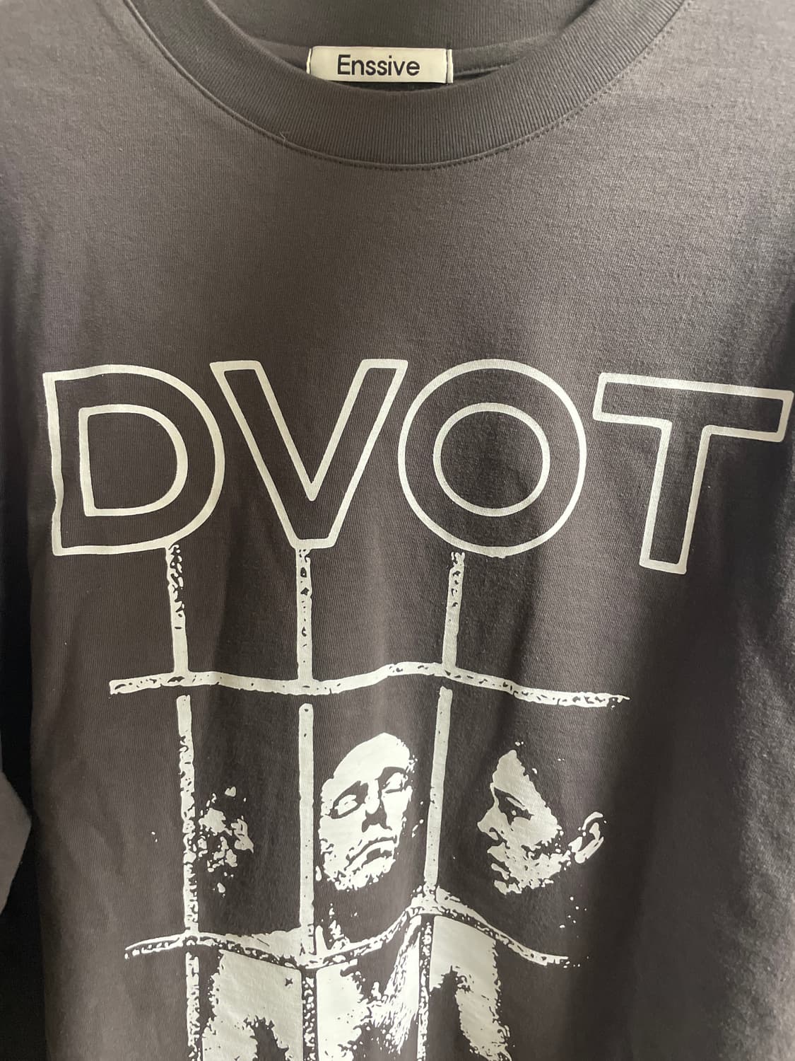 엔시브 크롭 롱슬리브 상품이미지2