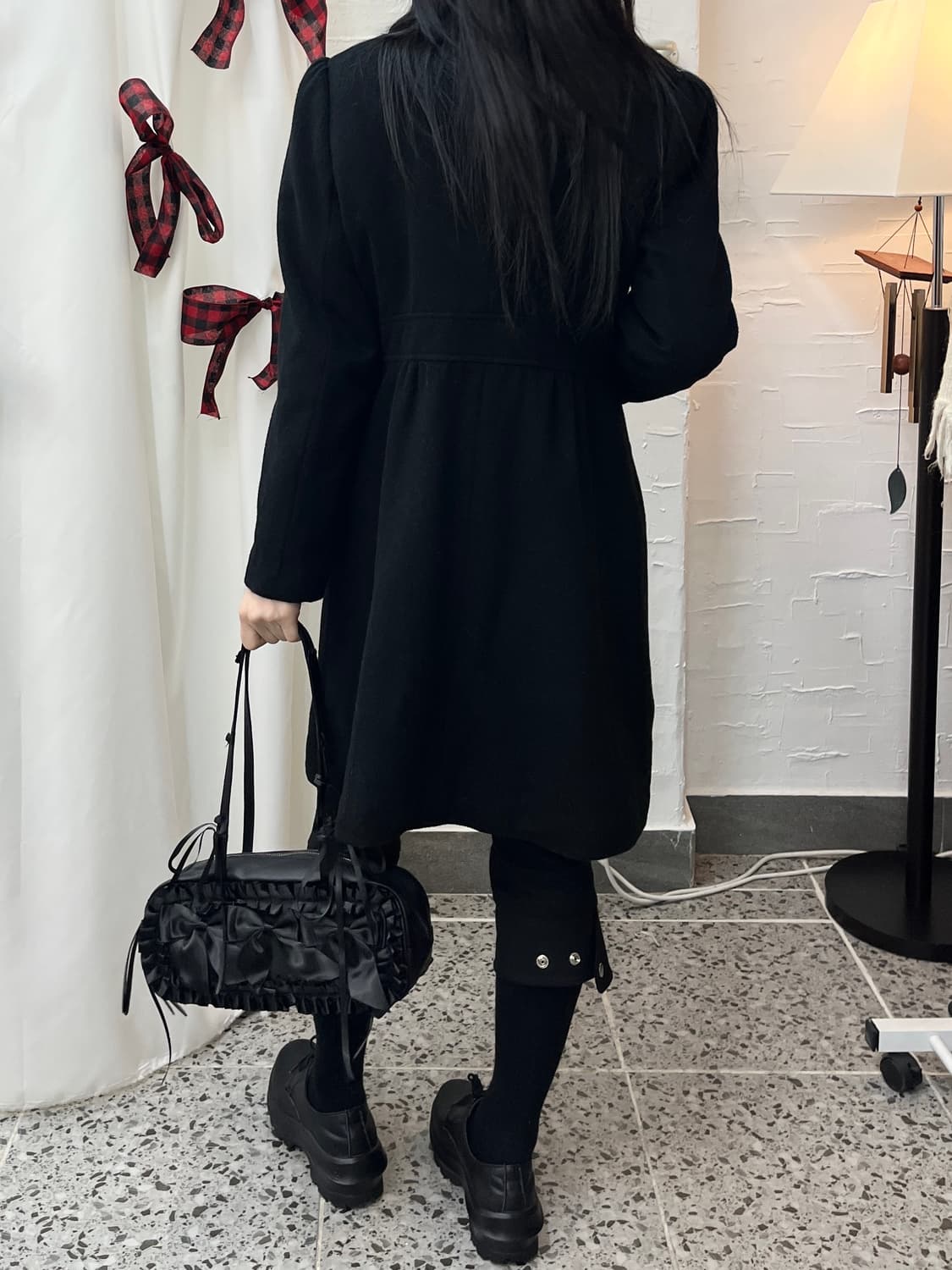 Buttons flare black coat 상품이미지5