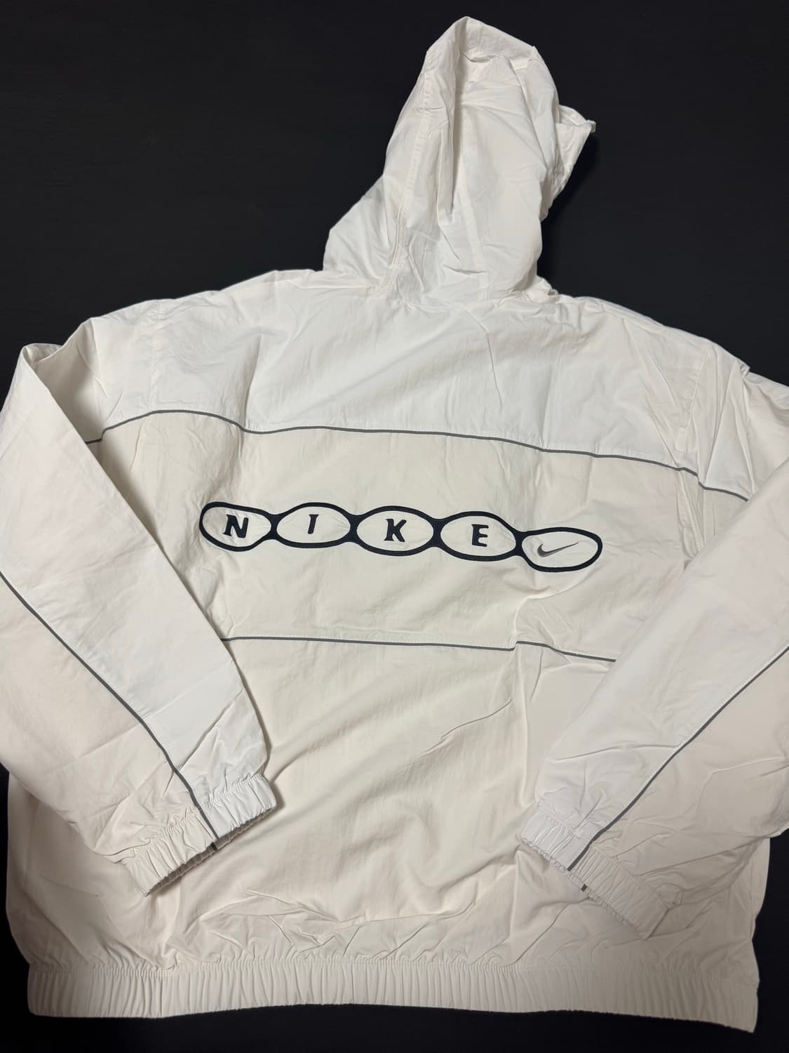 정품새제품 나이키 클럽 후드 바람막이 자켓 화이트 2XL 상품이미지4