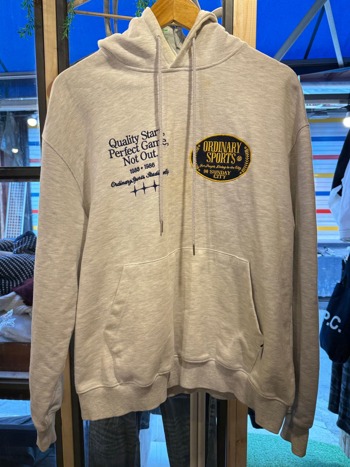 어반디타입 퀄리티 스타트 엠블럼 후드 멜란지 상품이미지1