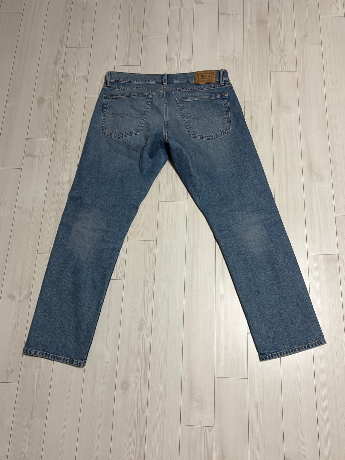 폴로 랄프로렌 햄튼 릴렉스 스트레이트 진(연청 33/32) 상품이미지4