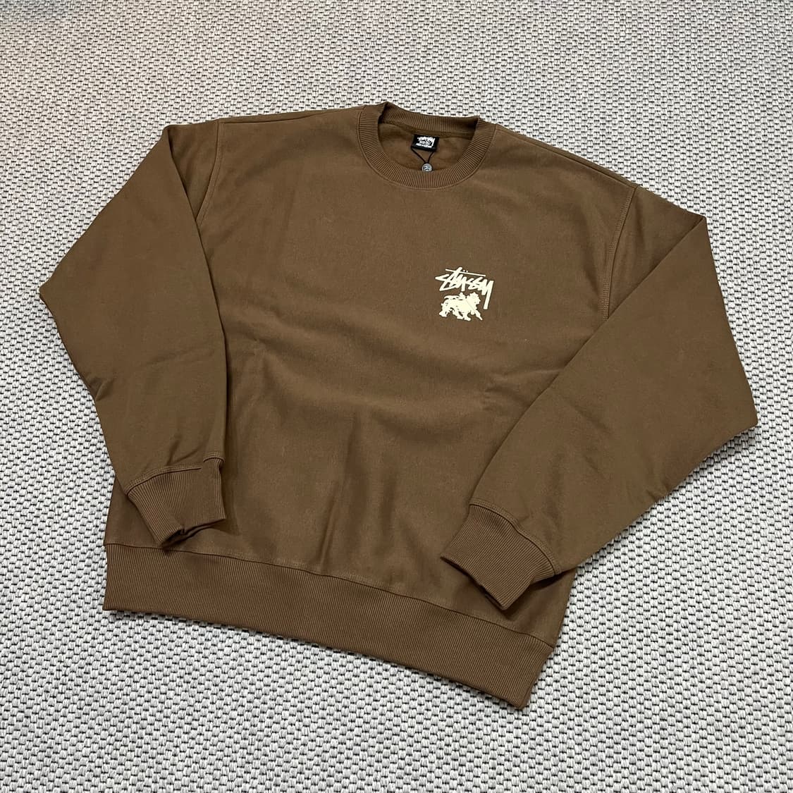 스투시 라스타 닷 크루넥 커피 상품이미지2