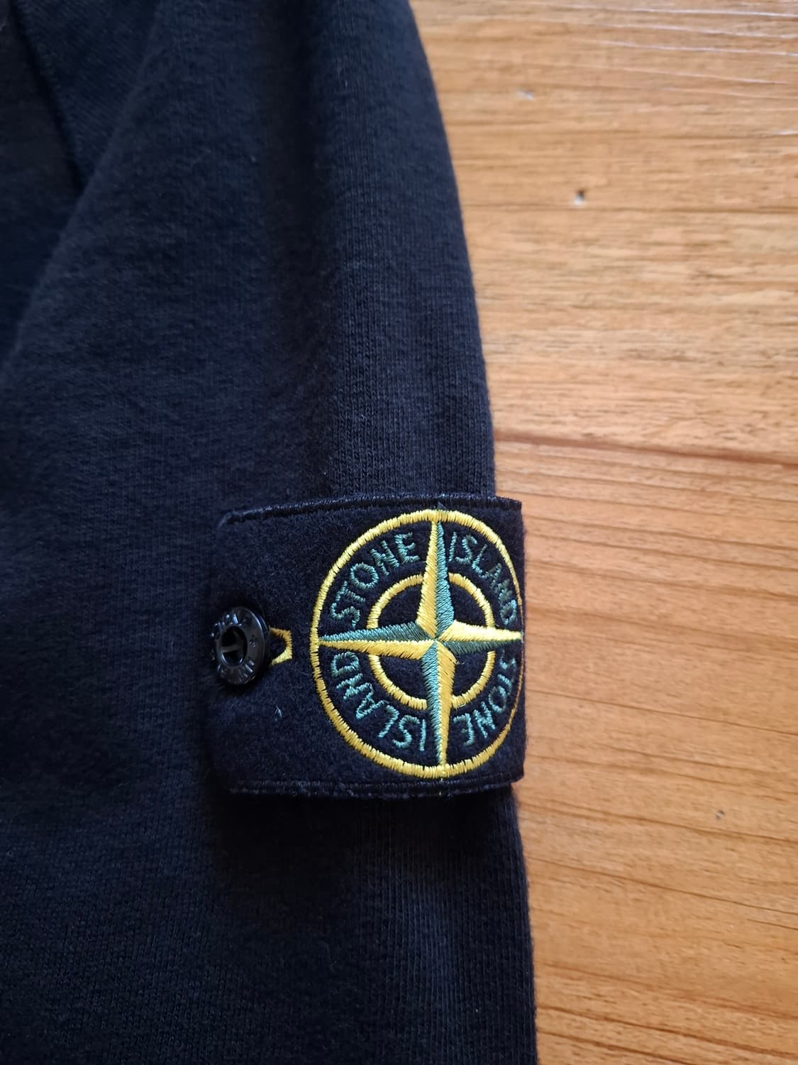 22ss 스톤아일랜드 맨투맨 L 상품이미지4