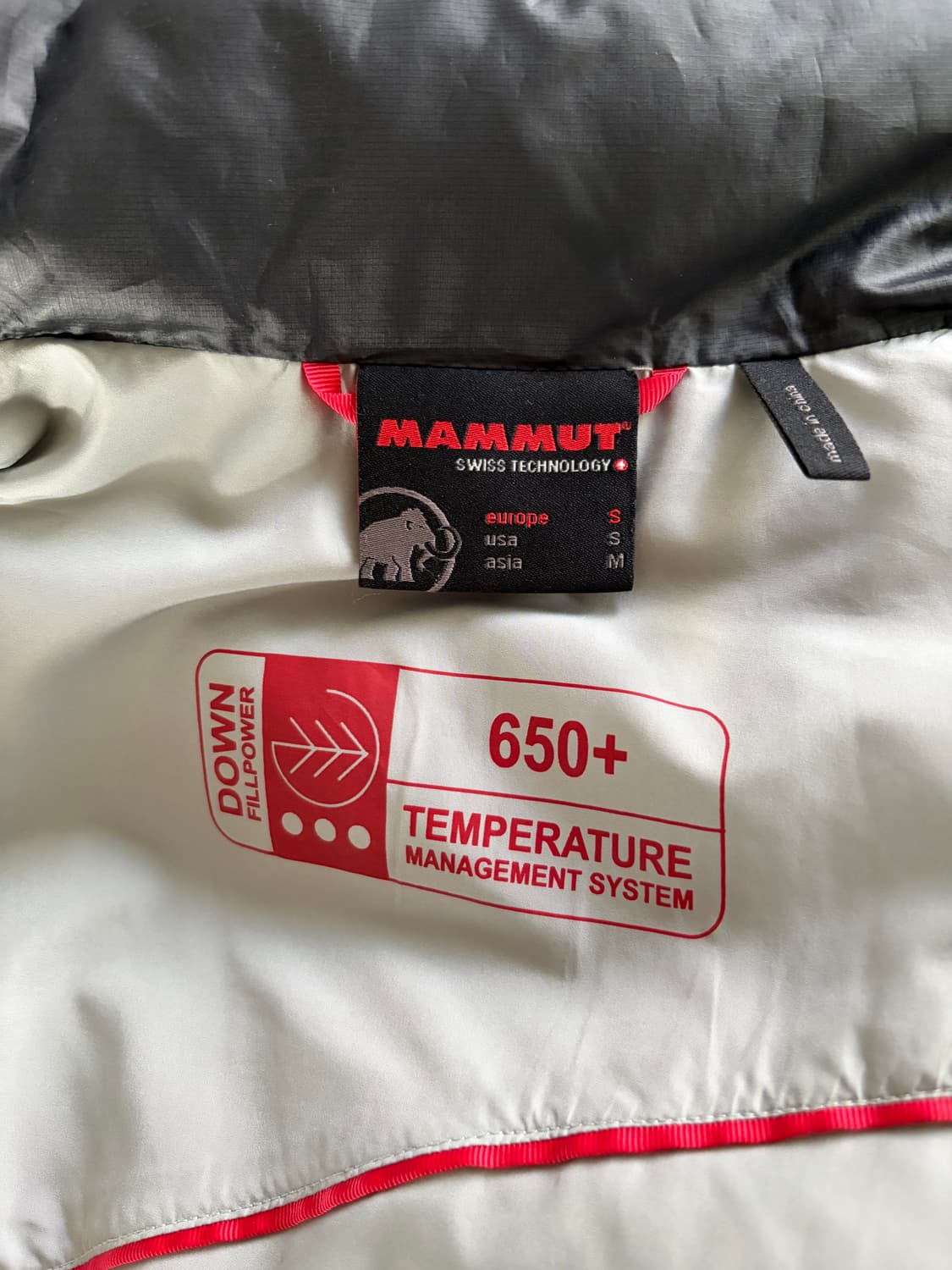 MAMMUT 마무트 구스다운 상품이미지8