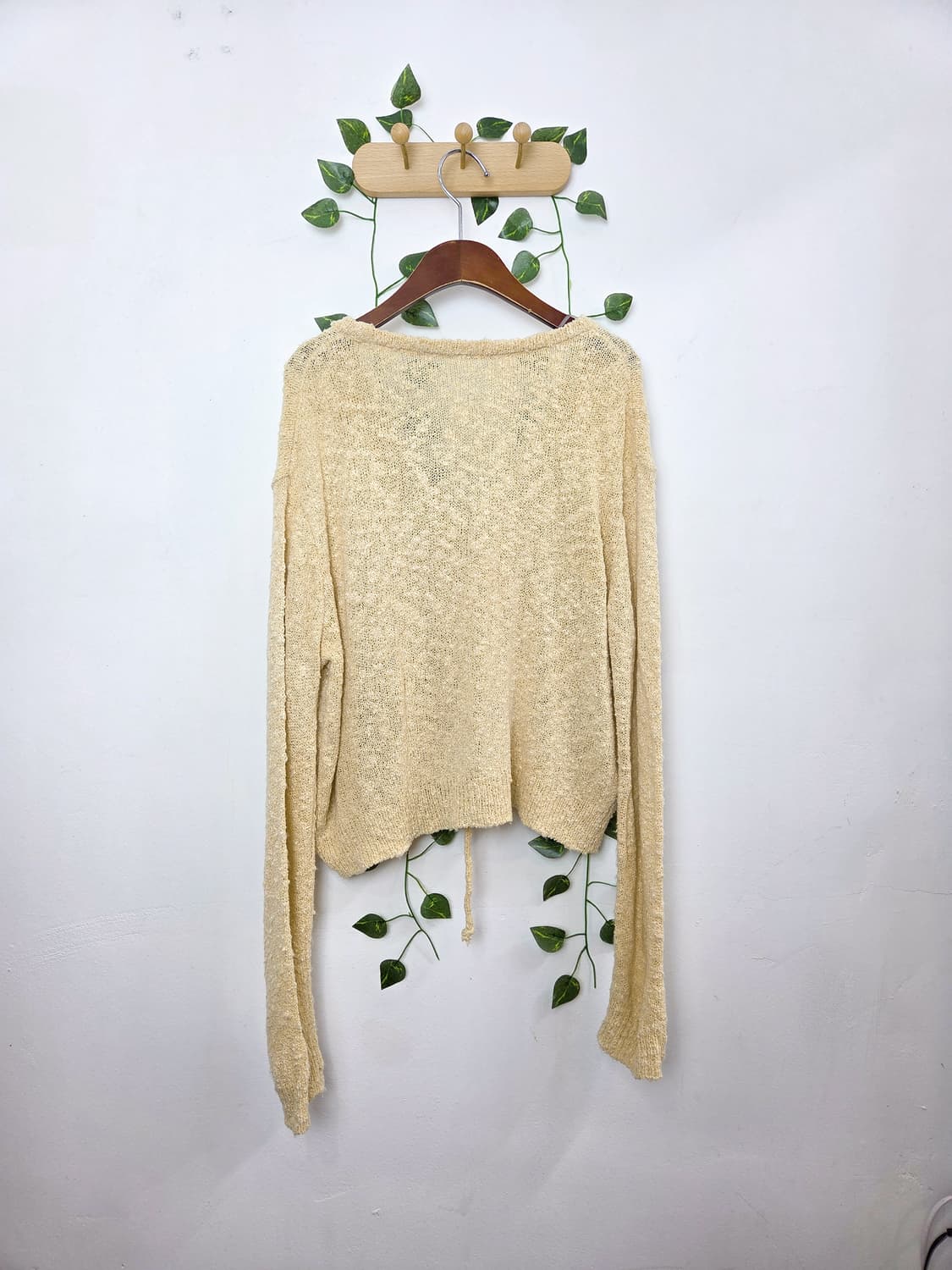 버터빛 아일렛 니트 상품이미지4